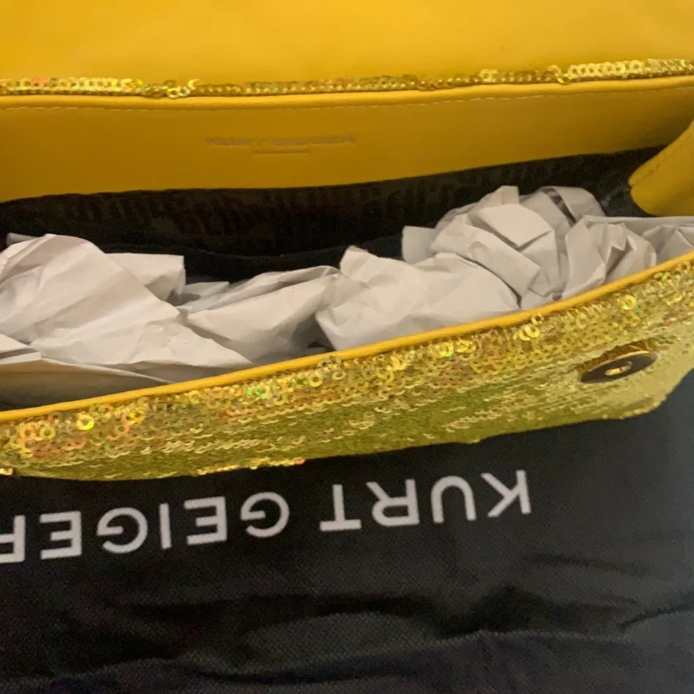 KURT GEIGER LONDON KENSINGTON SEQUINS CROSSBODY - Picture 9 of 16